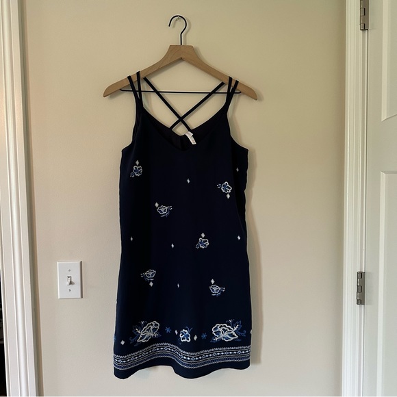 TARGET DRESS! - Picture 2 of 4